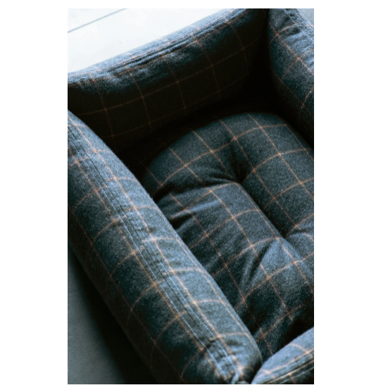 Bianca Lorenne Graphite Check Wool Pet Bed